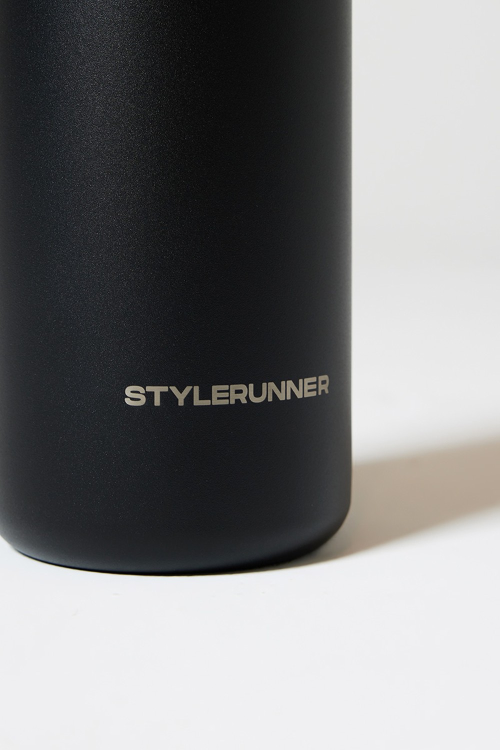 Stylerunner The Original Water Bottle Oat Milk