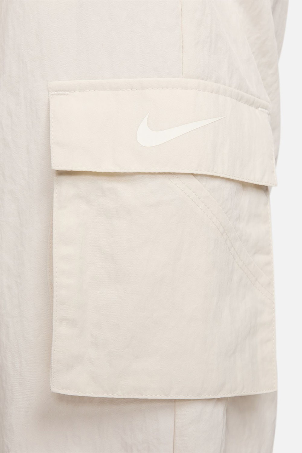 Nike Sportswear Essential Cargo Pants Lt Orewood Brn/Sail | Stylerunner