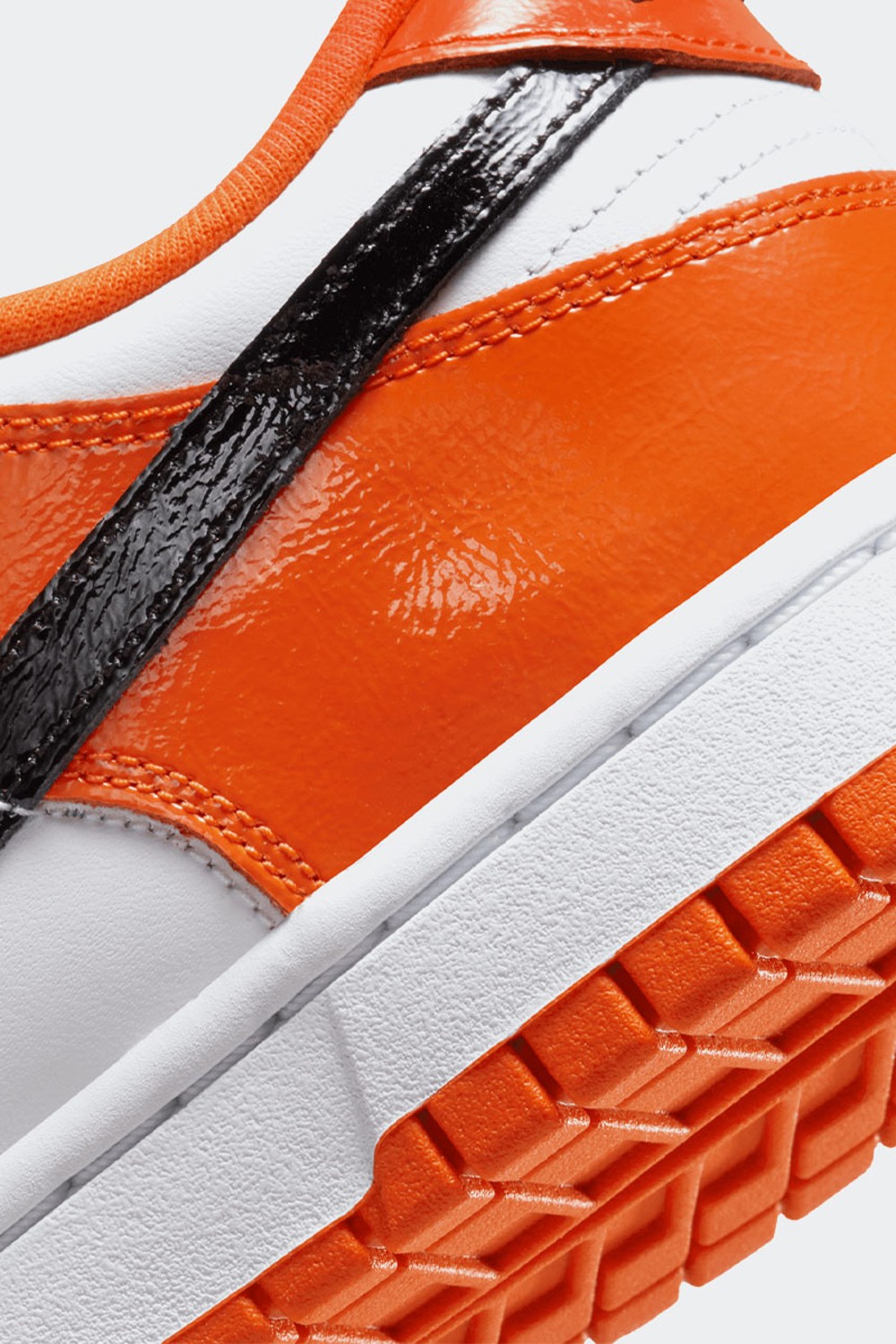 Nike Dunk Low Brilliant Ornge/Black-White | Stylerunner