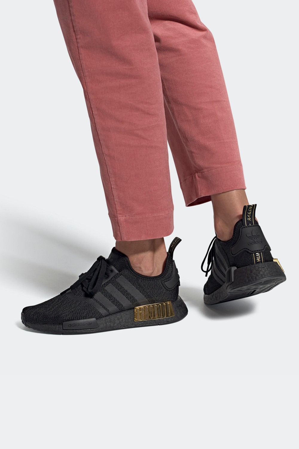 Nmd r1 black sales scarlet