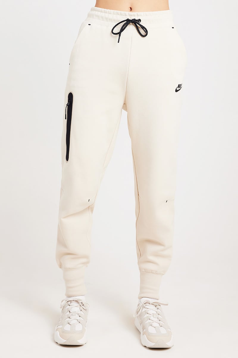 Nike Sportswear Tech Fleece Pants W Nsw Tch Flc Hr Pnt Etcf Oatmeal/Black  Stylerunner