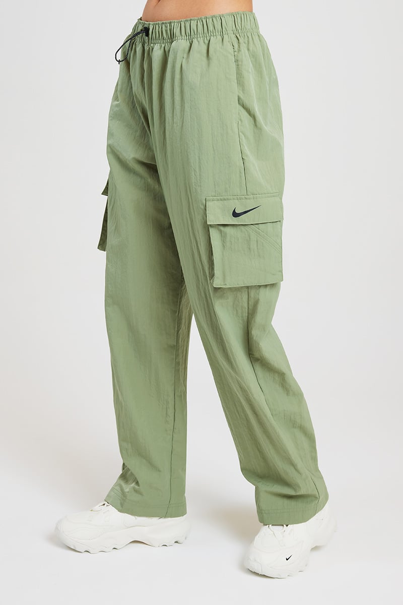 Nike Sportswear Essential Cargo Pants Oil Green/Black Stylerunner