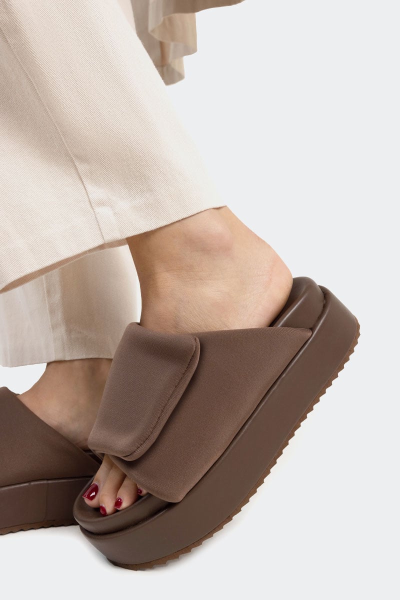 Stylerunner Padded Flatform Velcro Slide Cocoa Stylerunner