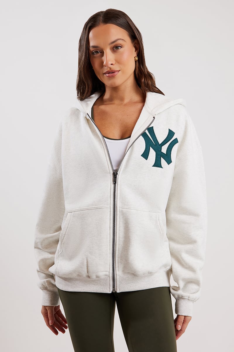Majestic Arch Yankees Boxy Hoodie White Marle | Stylerunner