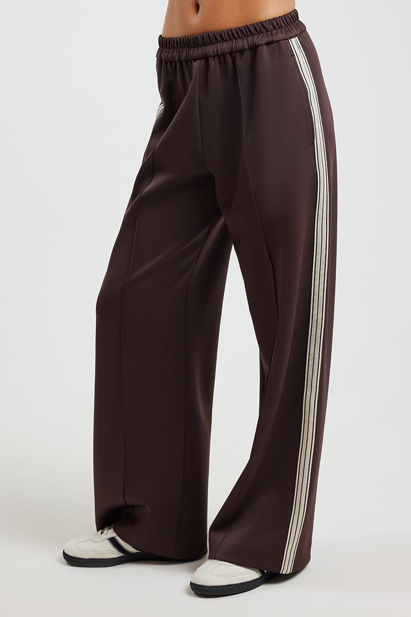 Stylerunner Lorah Track Pant Walnut | Stylerunner