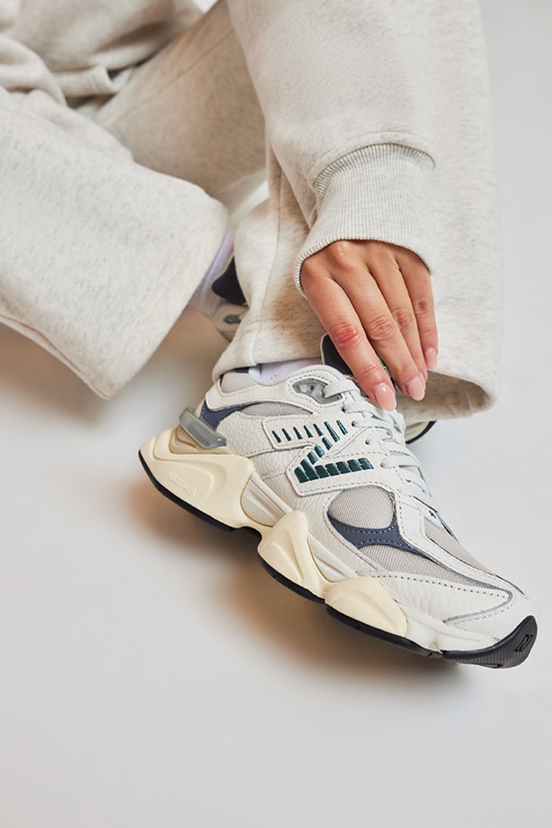 New Balance 9060 Sea salt with new spruce and dark arctic grey