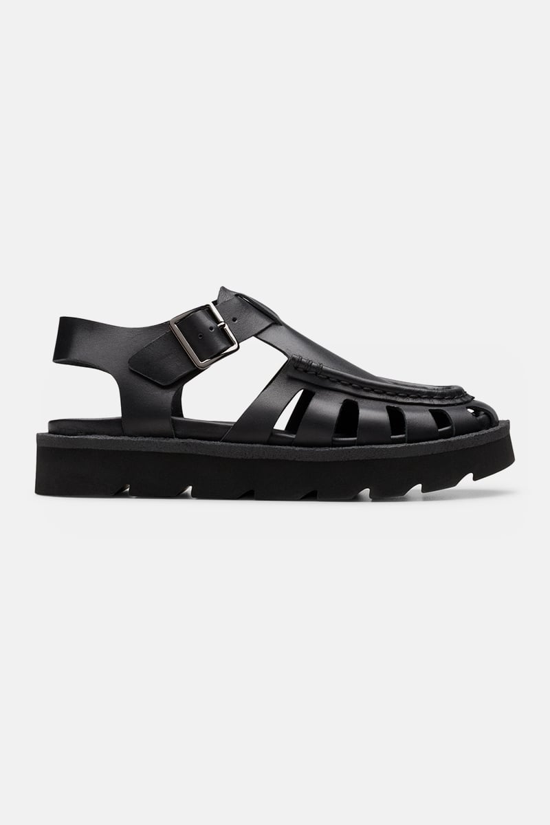 Clarks Originals Meare Buckle Black Leather Stylerunner