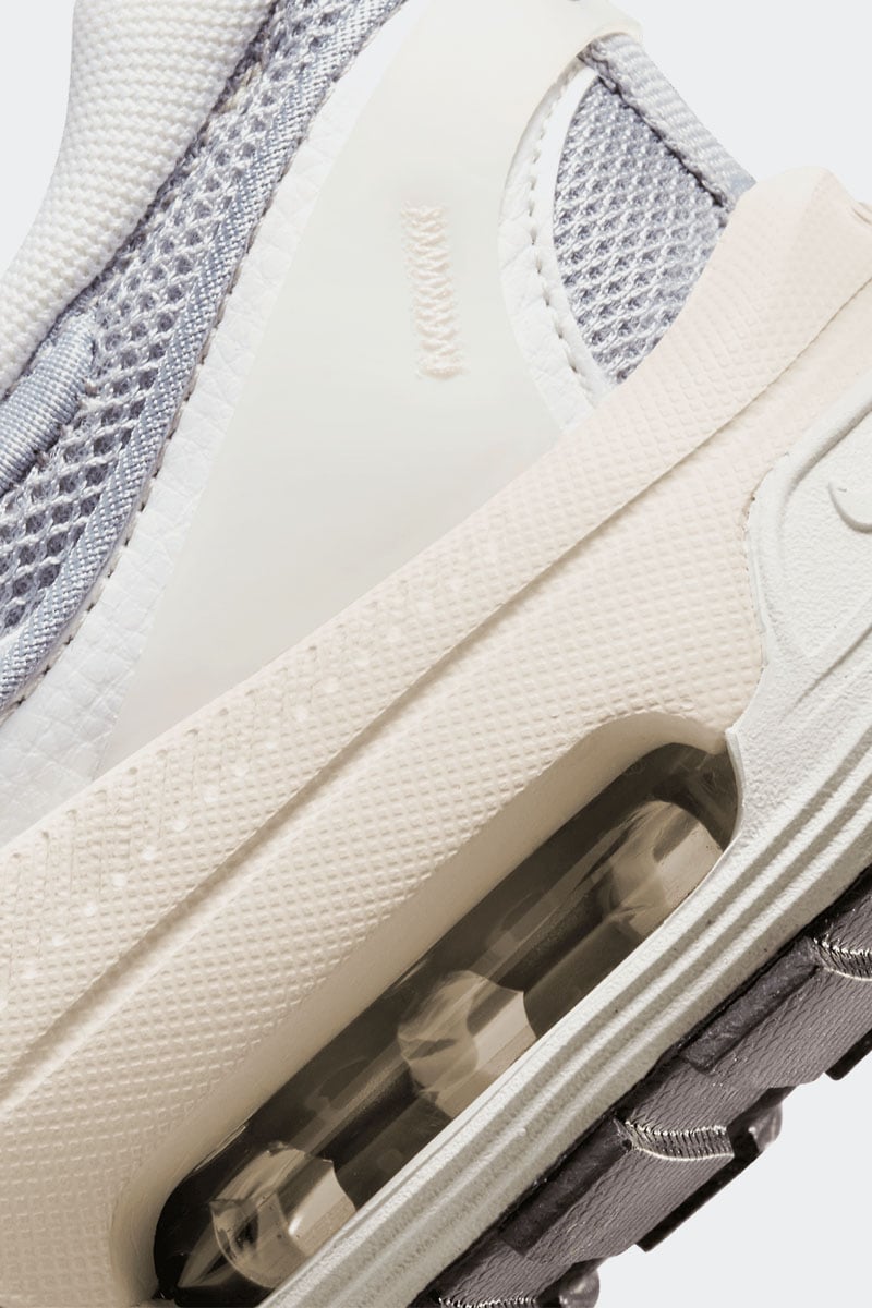 Nike Air Max Bliss Next Nature Wolf Grey/Med Ash/Summit