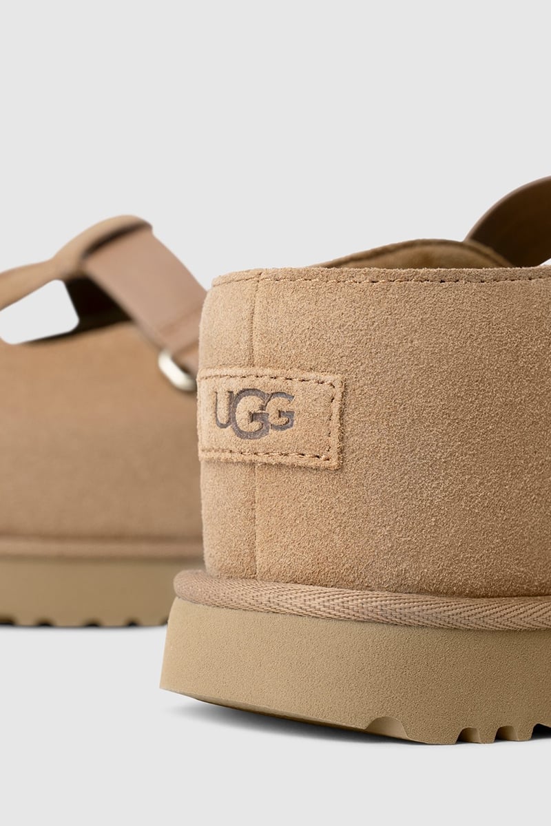 Ugg Goldenstar Hi Clog Sand | Stylerunner