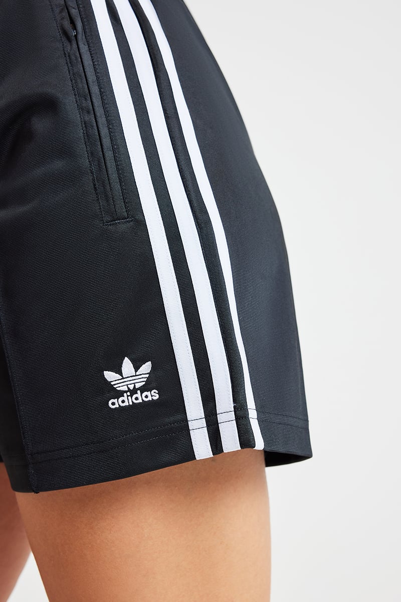 adidas Originals Firebird Short Black | Stylerunner