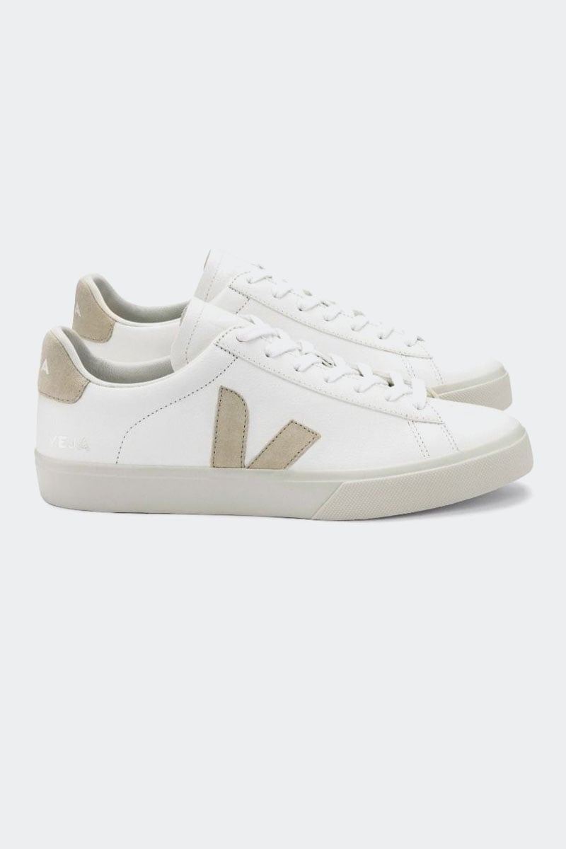 Veja Campo Chromefree Extra White Almond Stylerunner