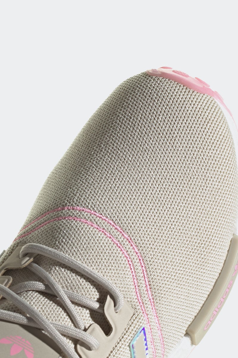 Adidas originals nmd hotsell r1 clear pink