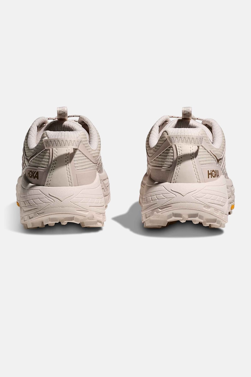 HOKA Mafate Three2 Rose Cream / Stucco | Stylerunner