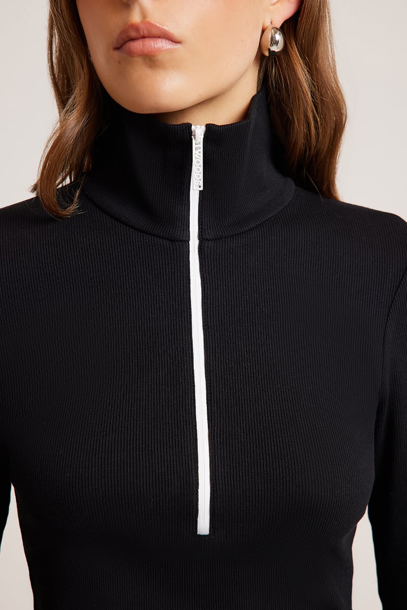 Viktoria & Woods Summit Rib Turtleneck Black | Stylerunner