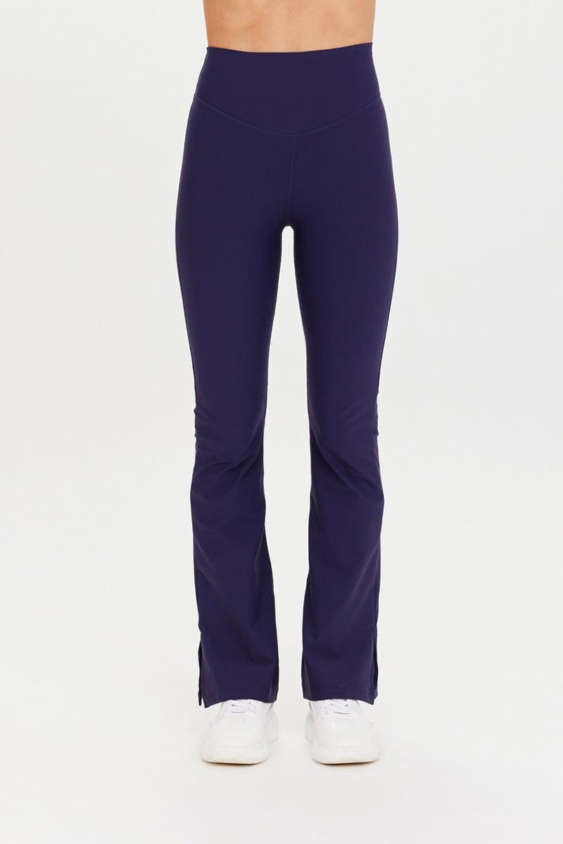 The Upside Peached Florence Flare Navy | Stylerunner