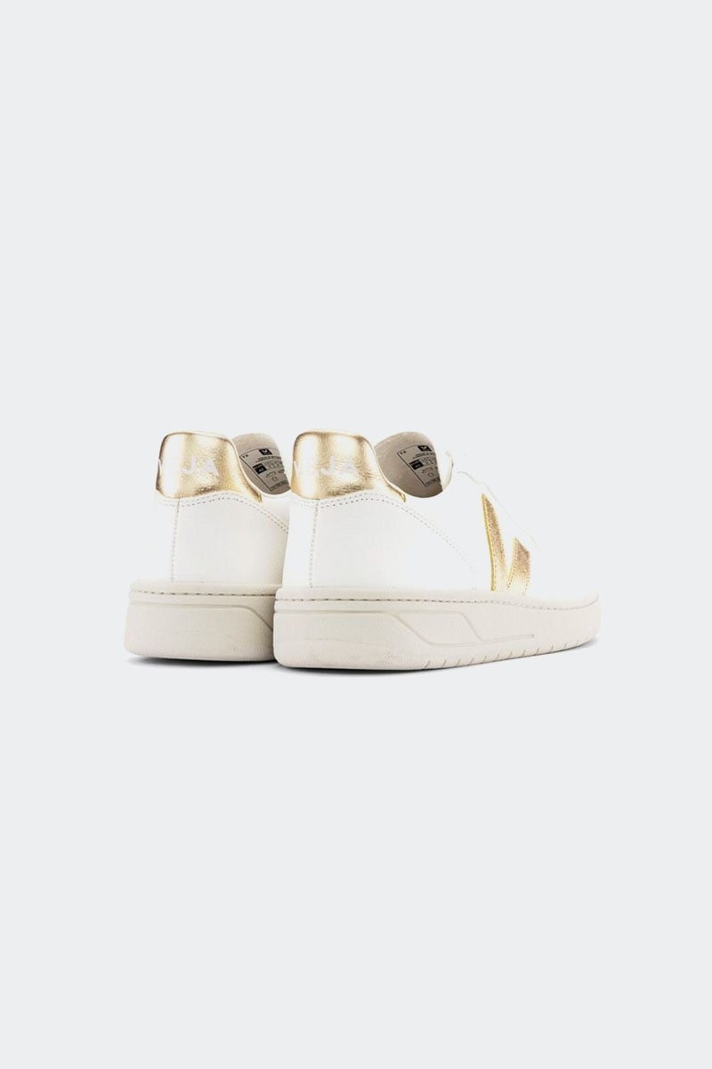 Veja V-10 Extra-White Platine Stylerunner
