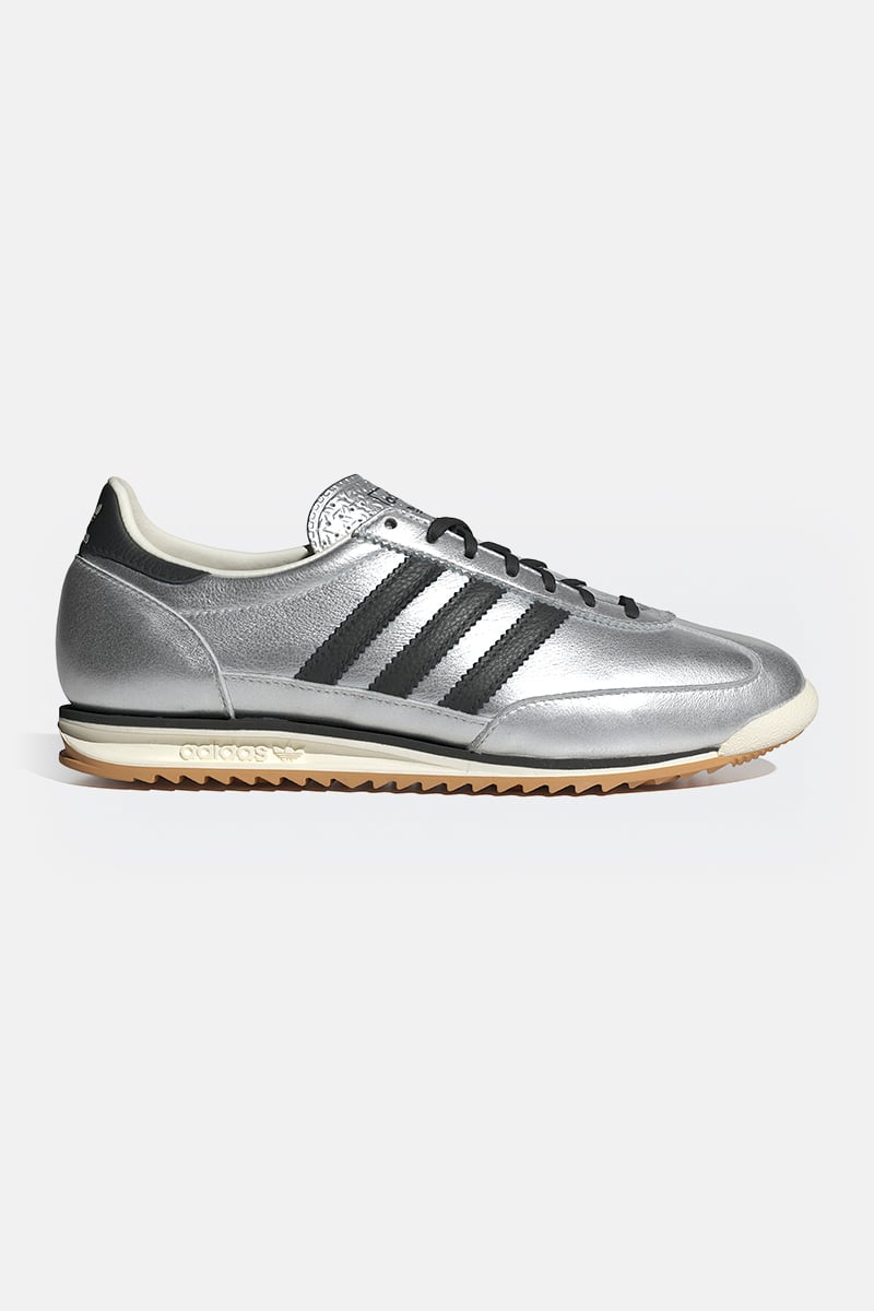 Shoes 72 store