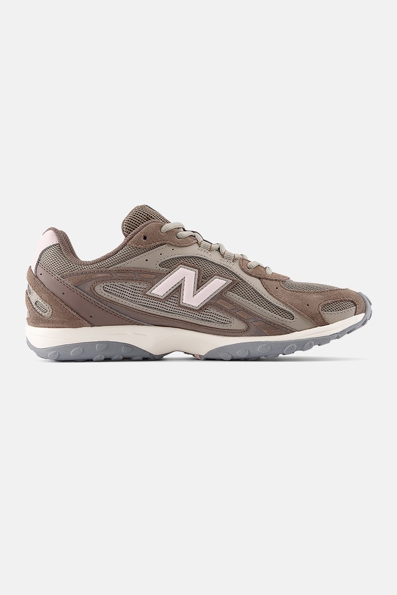 New Balance 204L Mushroom | Stylerunner