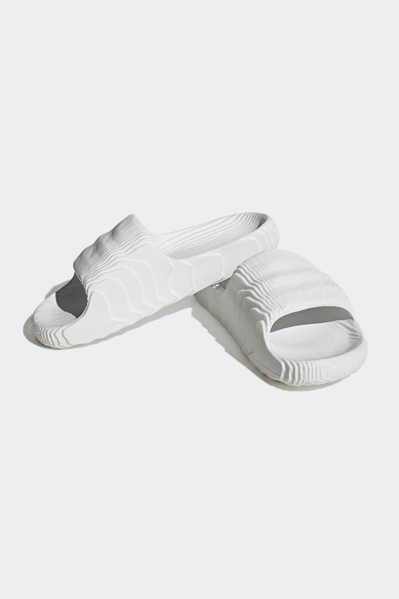 Adidas originals 2025 adilette white