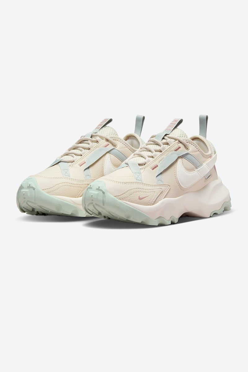 Nike TC 7900 Lt Orewood Brn/Sail-Diffused Taupe | Stylerunner