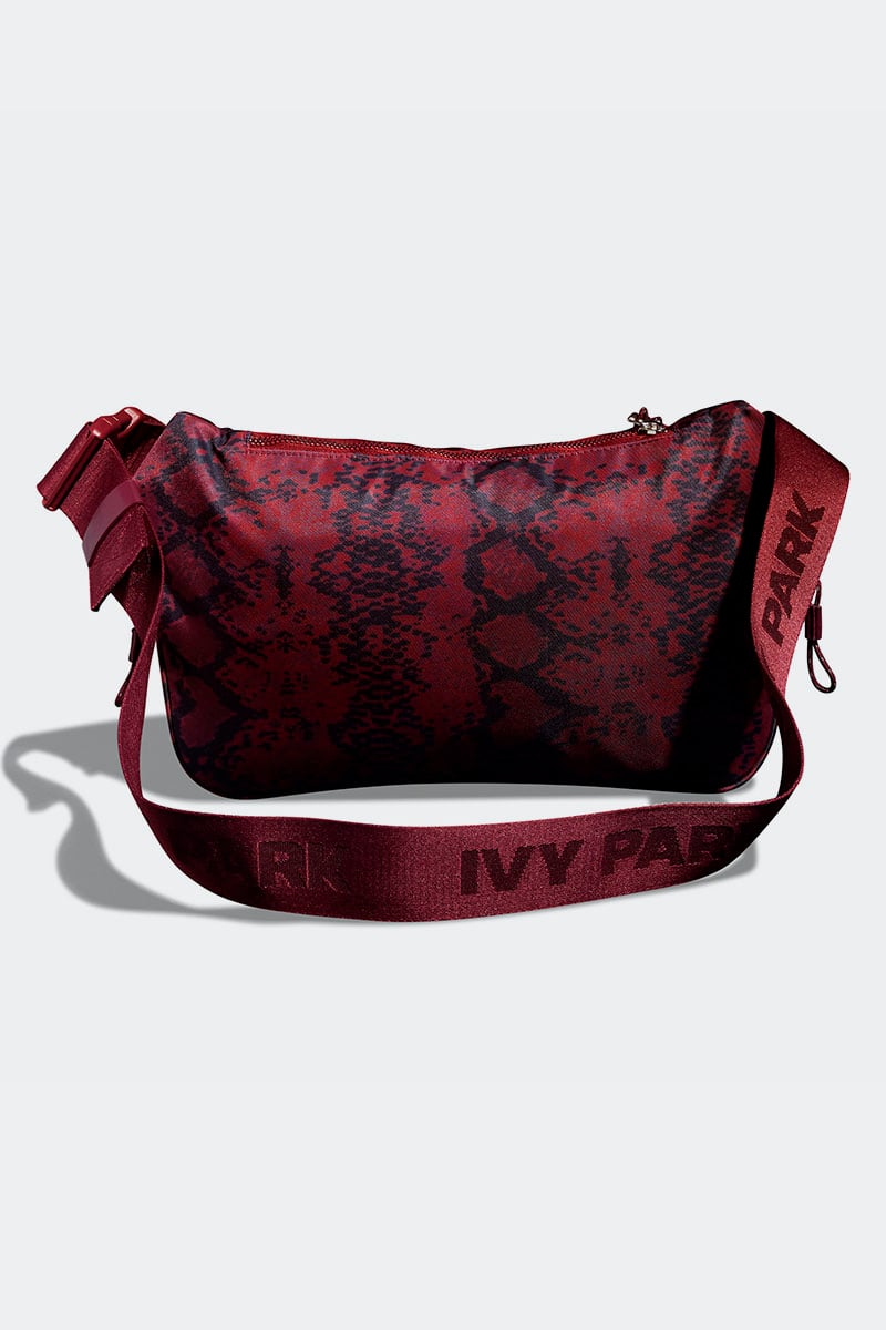 IVY PARK Oversized Fanny Cherry Wood Stylerunner