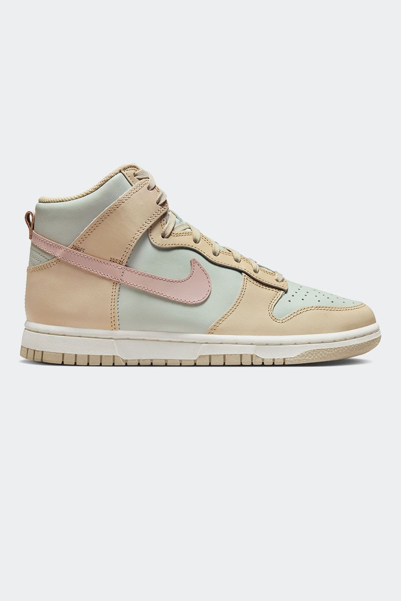 Nike Dunk High Sanddrift Pink Oxford Light Silver Sail Stylerunner