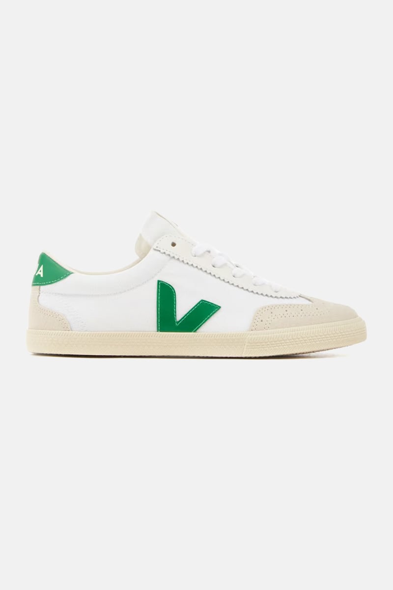 Veja Shop Veja s Latest Women s Sneakers Stylerunner