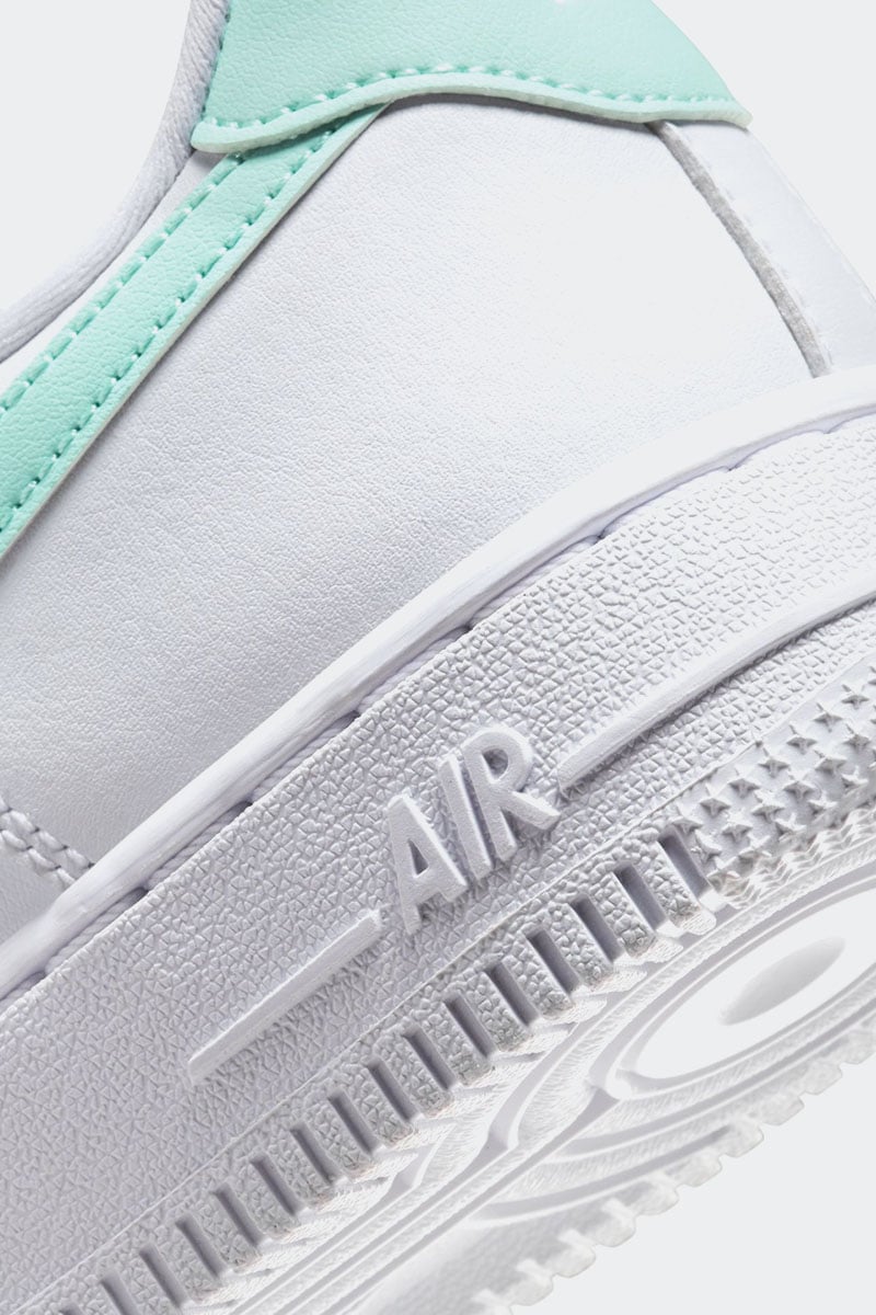 Nike Air Force 1 07 White Jade Ice Stylerunner