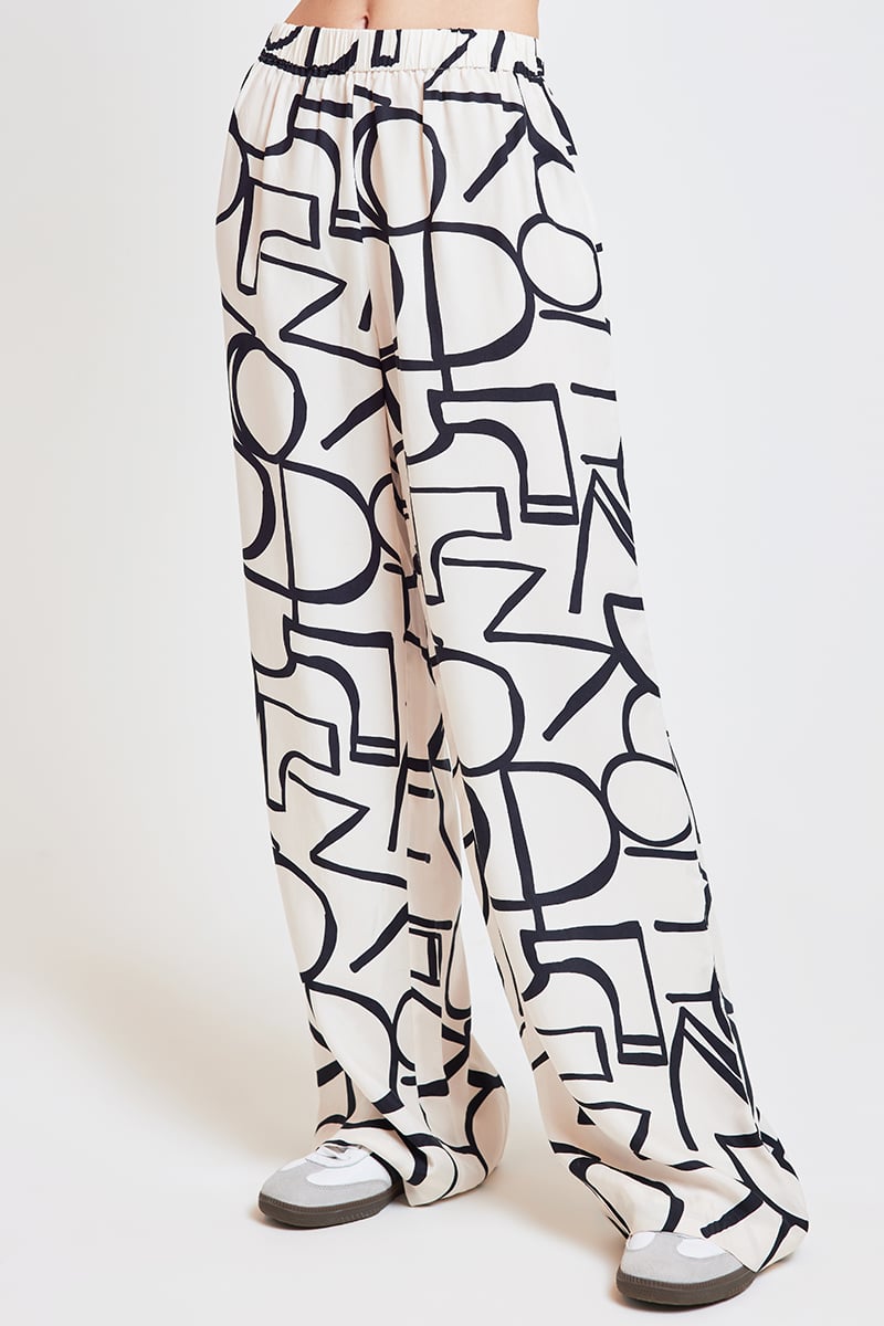 【MODERNIF】Leco Pigment Wide Pants POL Light Wash Chambray Wide Leg Lace Detail Pants | Lime