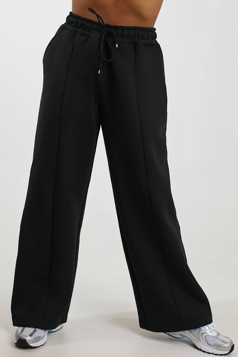 Jordan New Classics 2.0 Pants 　m supreme Supreme Jordan Tricot Track Pant (FW24) - $178