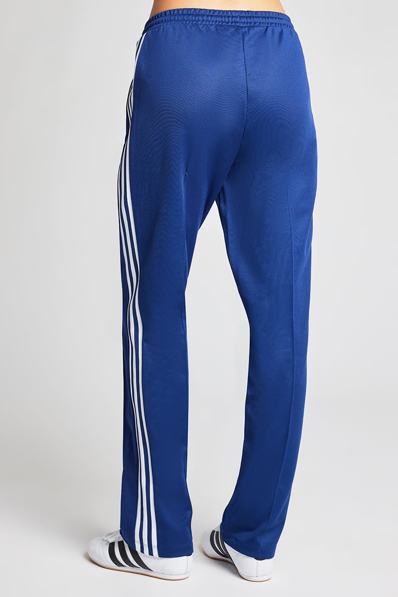 ★adidas★ Beckenbauer track pants dark blue IY2227 adidas Originals Beckenbauer Trackpant Dark Blue | Stylerunner