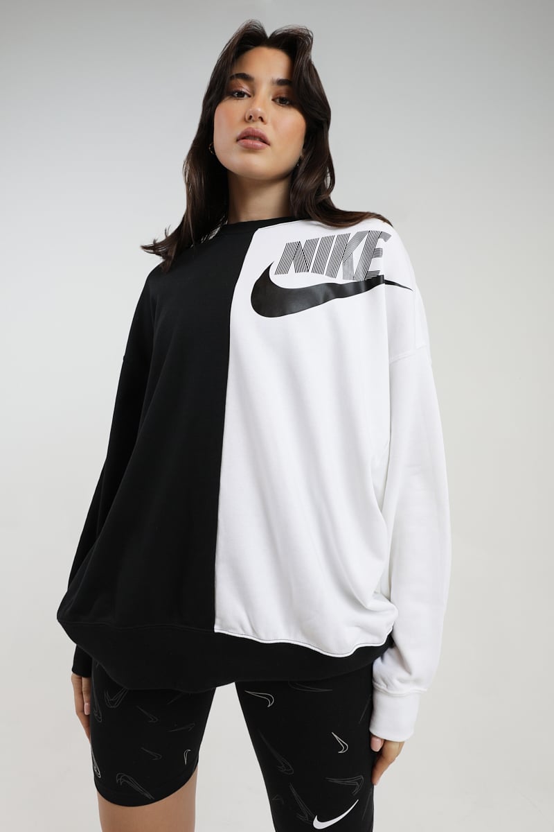 Black and white nike sweatshirt sale