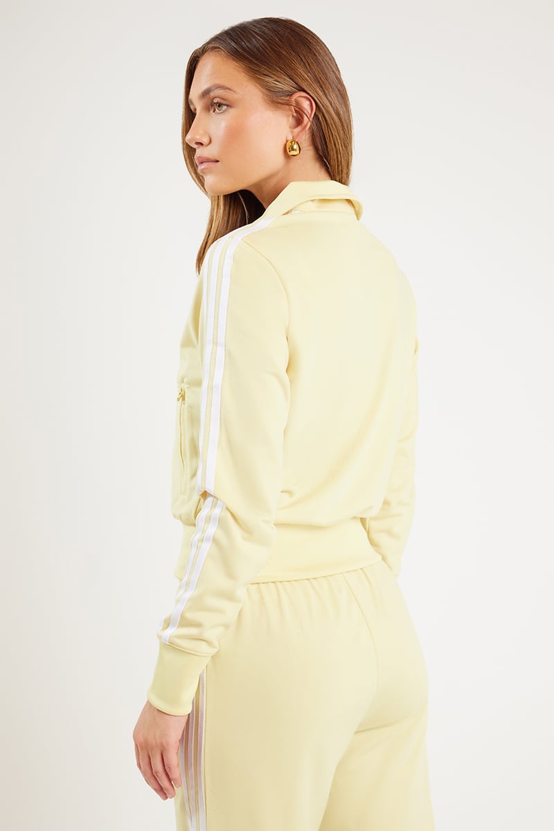 ◆adidas◆ Firebird Track Top Powder Yellow JC8268 adidas Originals Firebird Tracktop Powder Yellow | Stylerunner