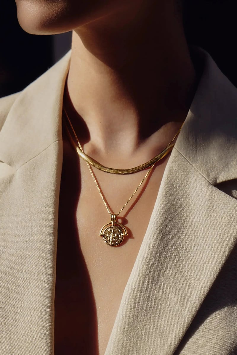 Missoma Lucy Williams Roman Arc Coin Necklace Gold | Stylerunner