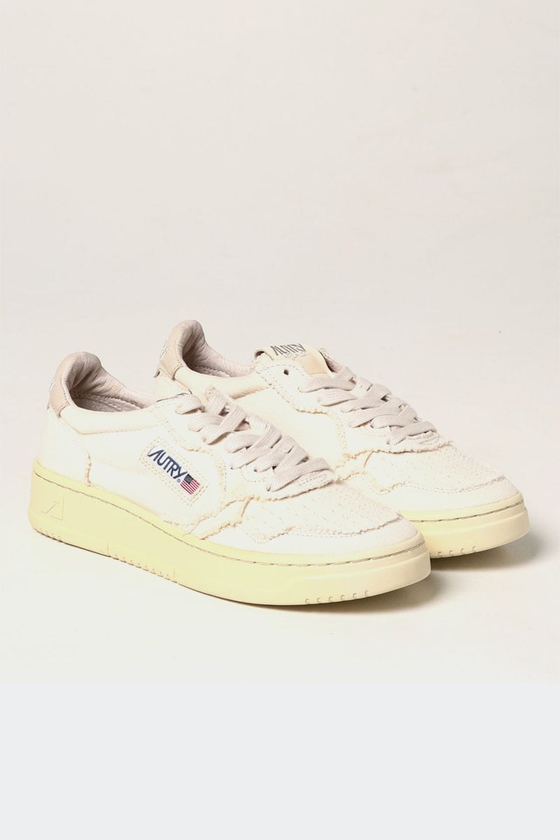 Autry Medalist Ivory | Stylerunner