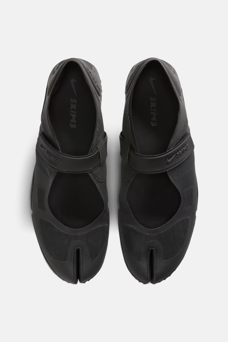 NikeSKIMS Rift Mesh Black/Black-Black | Stylerunner