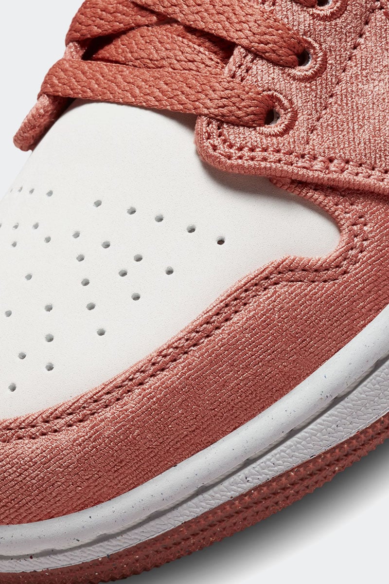 Nike Air Jordan 1 Low SE Sky J Orange Sail Stylerunner