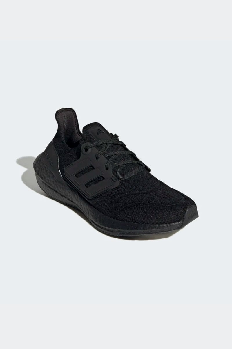 Adidas ultra boost outlet 5.0 triple black queen