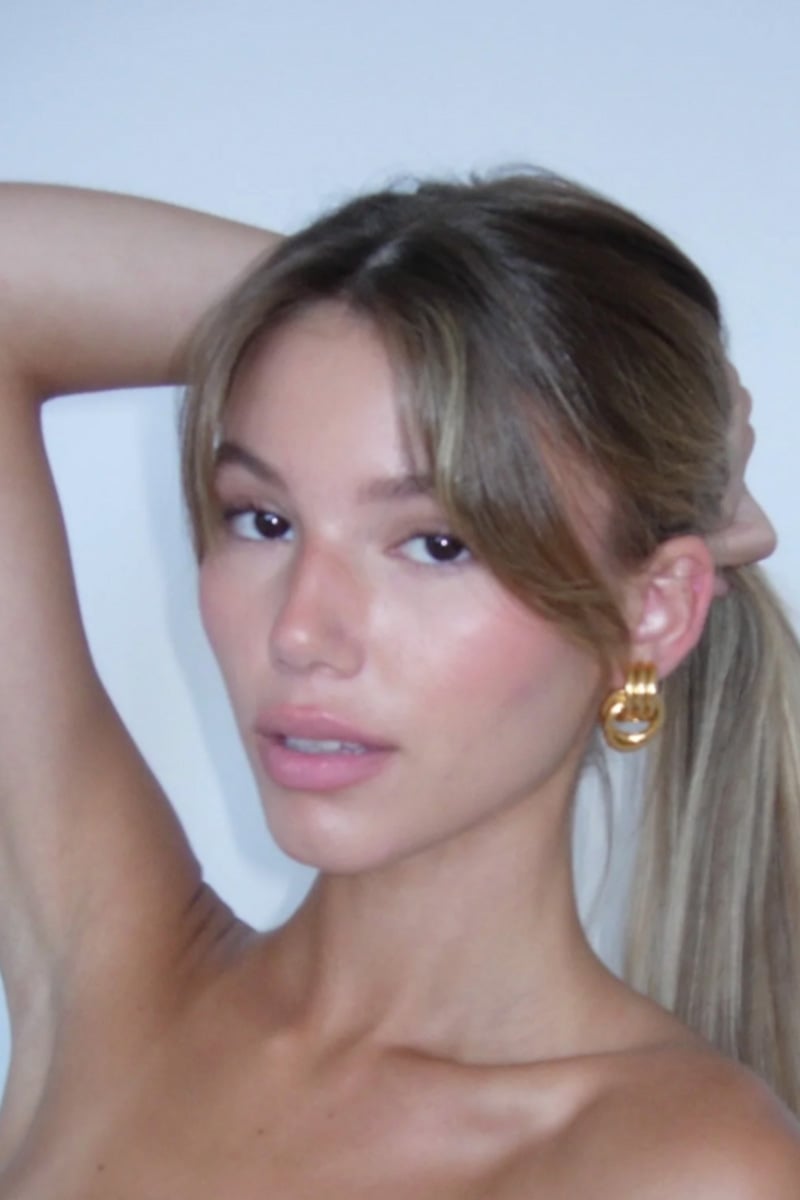 Heaven Mayhem Mini Knot Earrings Gold | Stylerunner