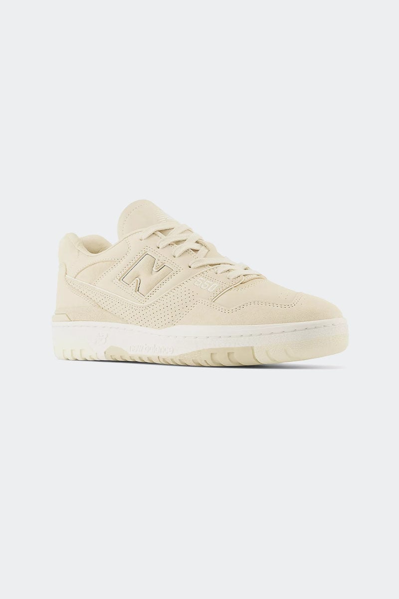 New Balance 550 Light Milk Tea | Stylerunner