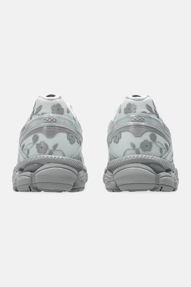 Cecilie Bahnsen Asics Gel-Cumulus グレー Cecilie Bahnsen Asics WMNS Gel-Cumulus16 Floral Grey