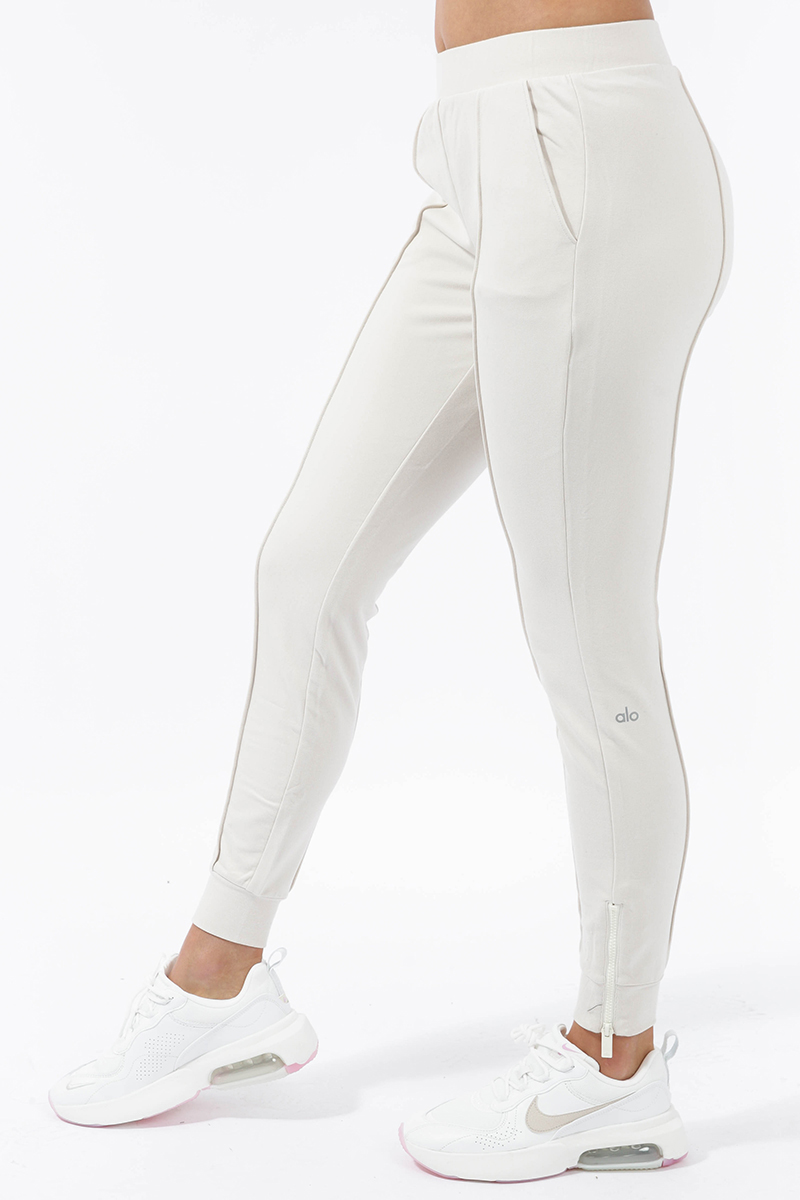 alo yoga journey sweatpant