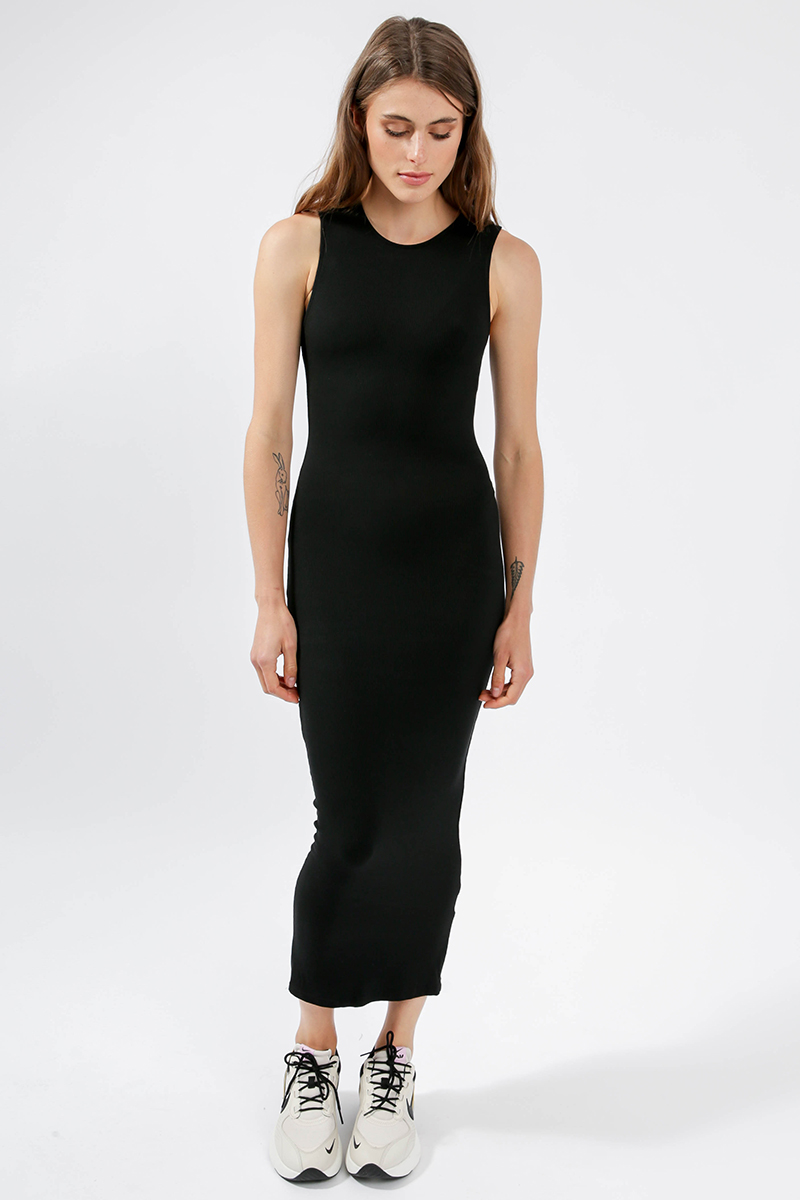 Sleeveless Crew Neck Maxi Dress