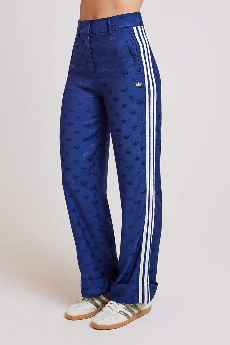 【ADIDAS】Originals Premium Pants blue★追跡可 adidas Originals Jacquard Pant Dkblue | Stylerunner