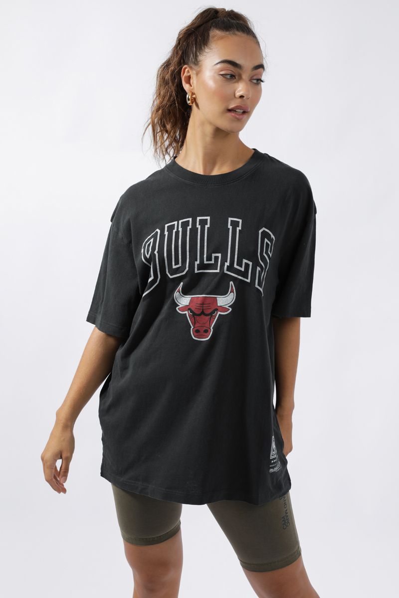 mitchell and ness chicago bulls shirt