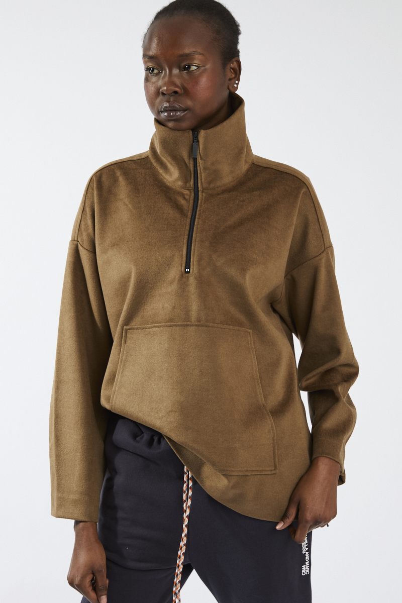 Zaylee Pullover