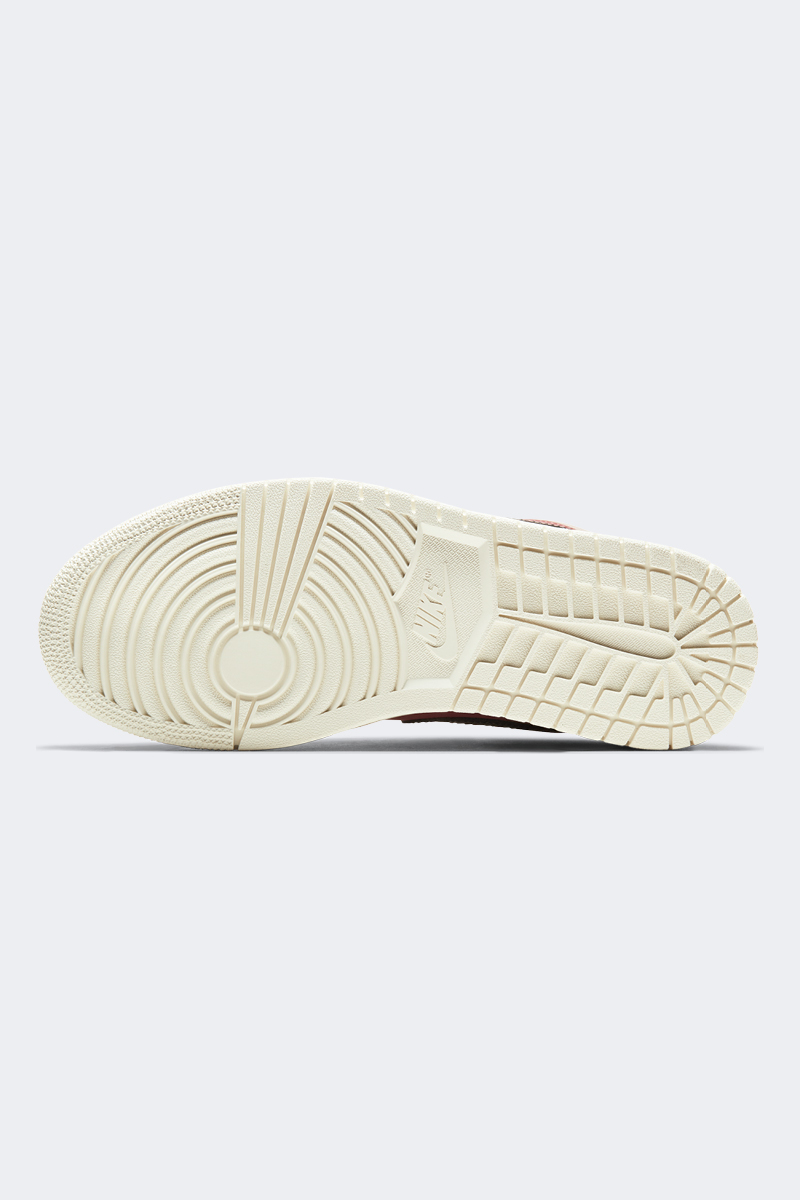 Air Jordan 1 Low RE
