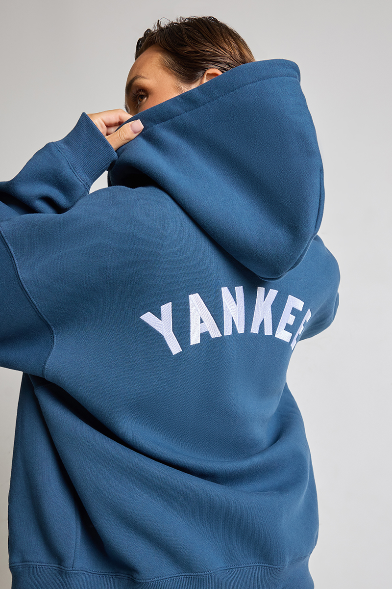 Majestic Yankees Boxy Hoodie French Navy | Stylerunner