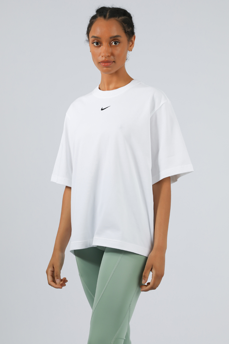 Nike Sportswear Essential T-Shirt - White | Stylerunner
