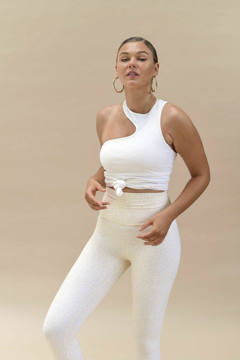 Curve Rib Tank